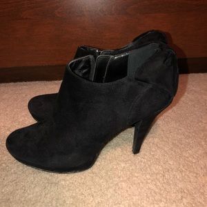 IMPO black heeled boots